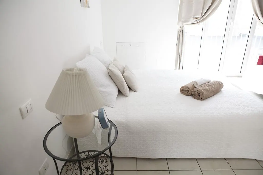 Alessia'S Flat - Loreto Milan