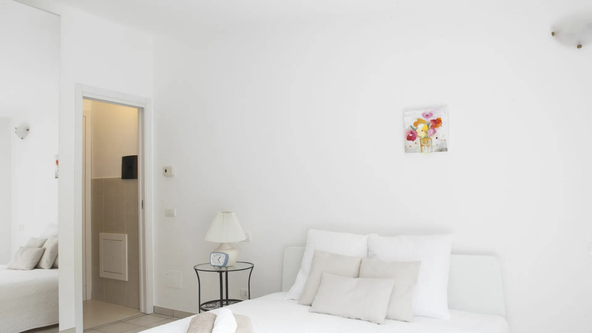Alessia'S Flat - Loreto Milan Apartment